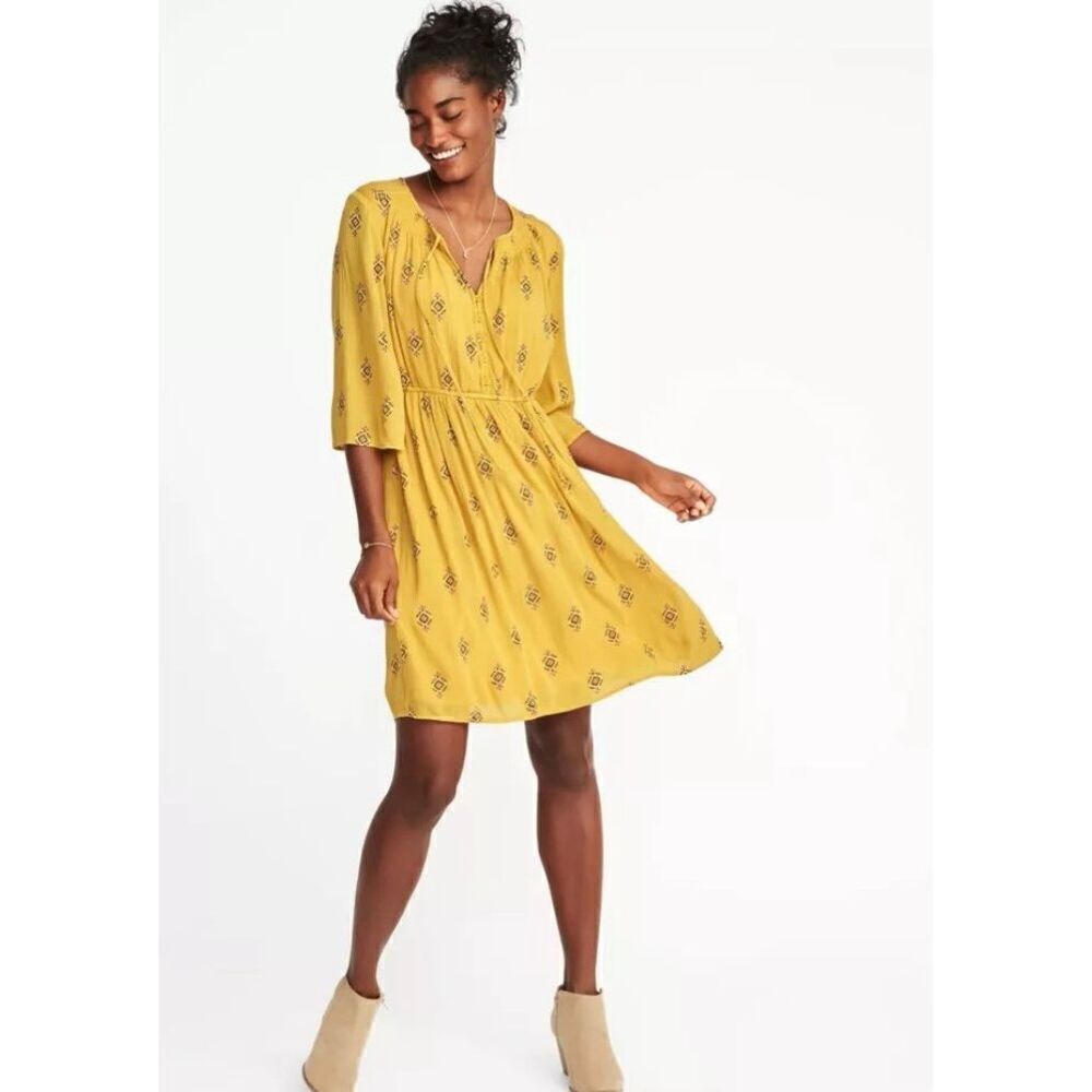 Womens Old Navy Waist-Defined Bell-Sleeve Yellow Tribal Long Sleeve Dress Sz XS